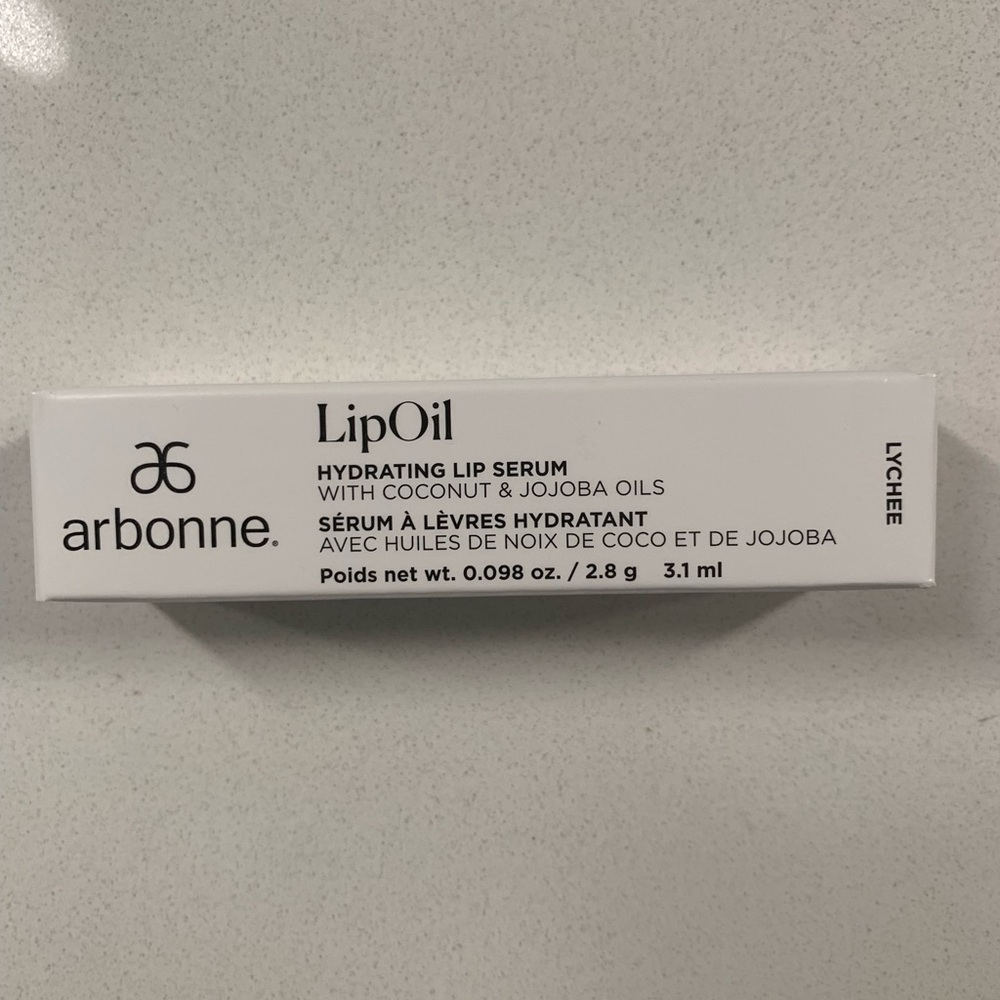 3/$10 New in box Arbonne Lip Oil. Lychee. Great moisture & soft colour for lips.